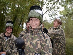 Jules ravi de jouer au PaintBall